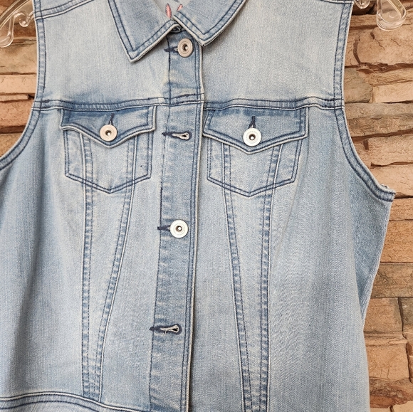 Embroidered Jean Vest - Picture 8 of 8